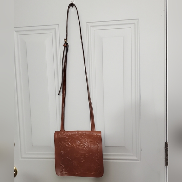 Patricia Nash Granada Leather Embossed Crossbody Western Tan Like new - Picture 4 of 16
